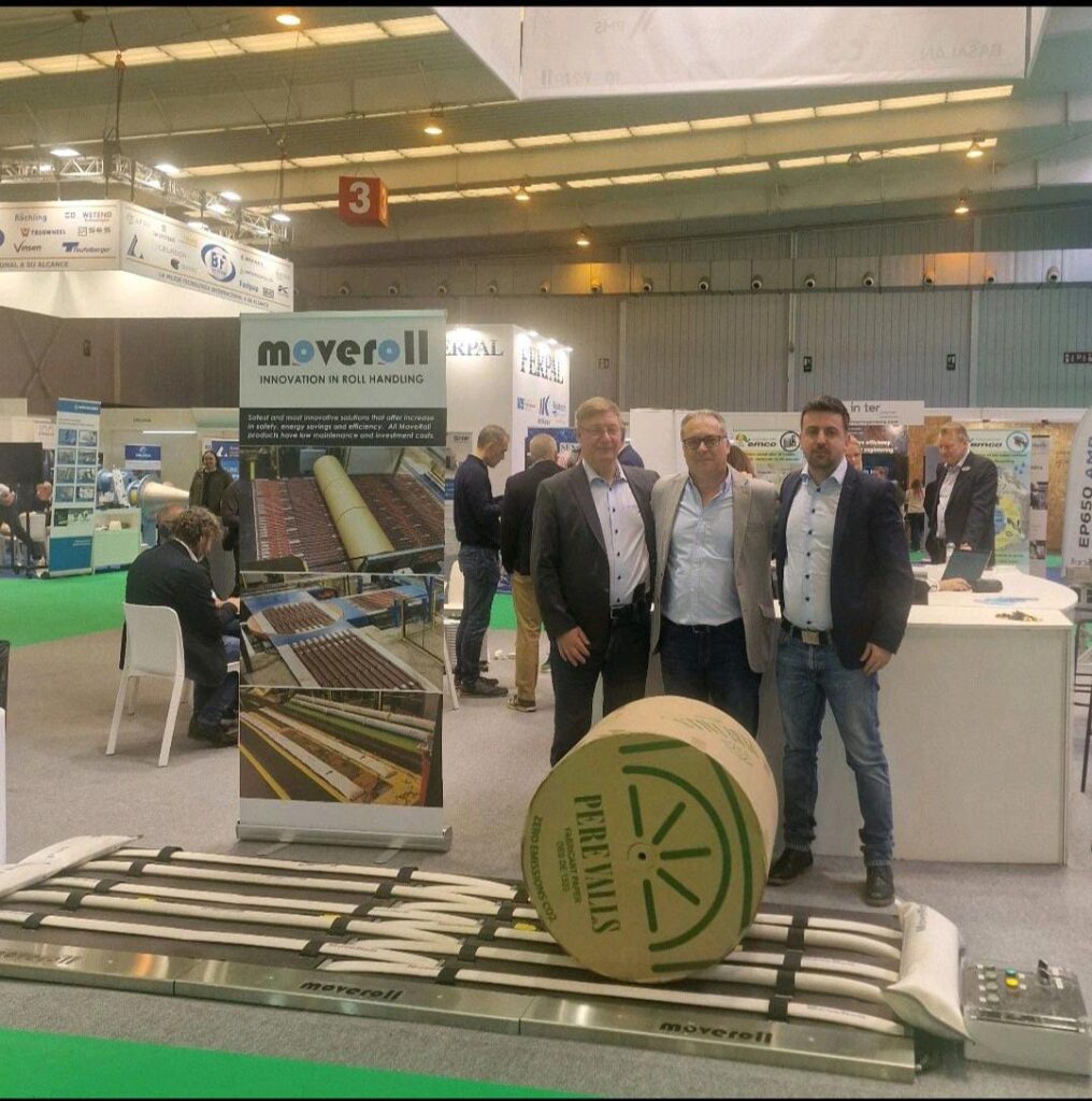 Porteca Paper con Moveroll en la feria Spaper